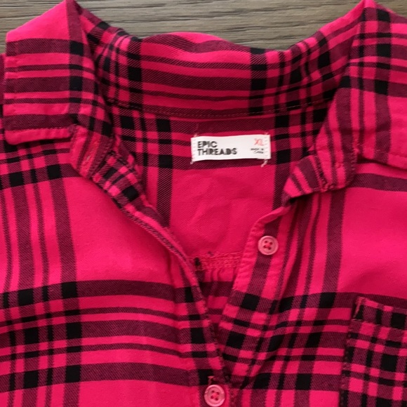 Epic threads short sleeve flannel button down top - Picture 2 of 5